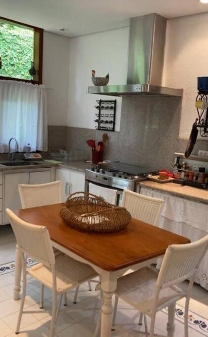 Casa Deliciosa Em Condo C/ Piscina Frente Ao Mar Sao Sebastiao  Exterior foto